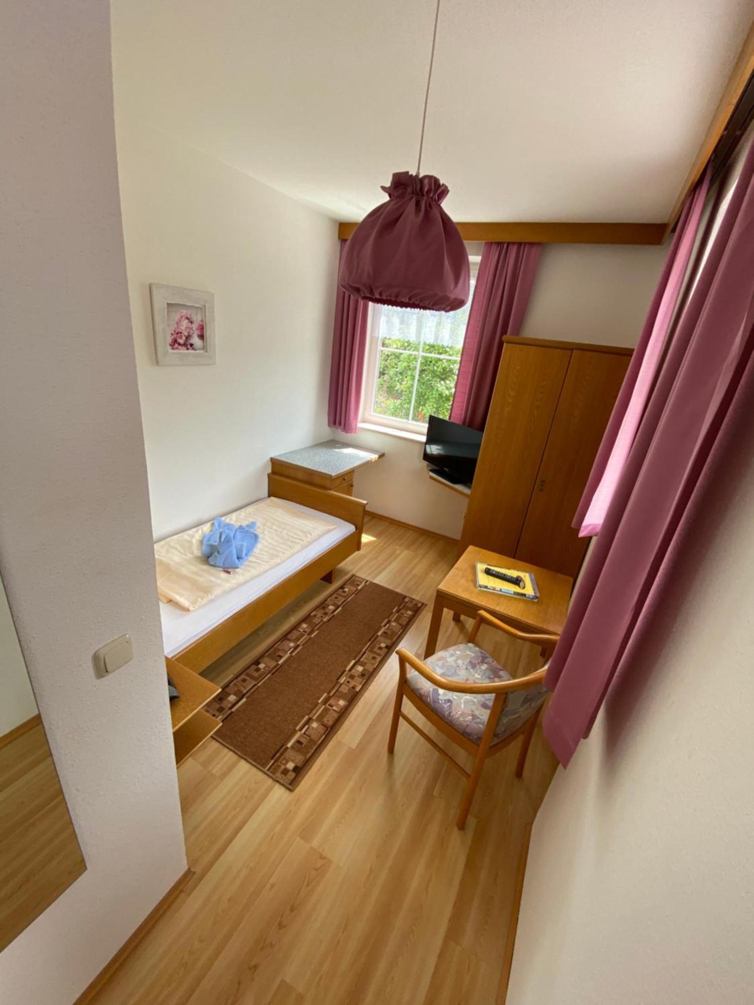 Gasthof Widenschek Thalheim Luaran gambar